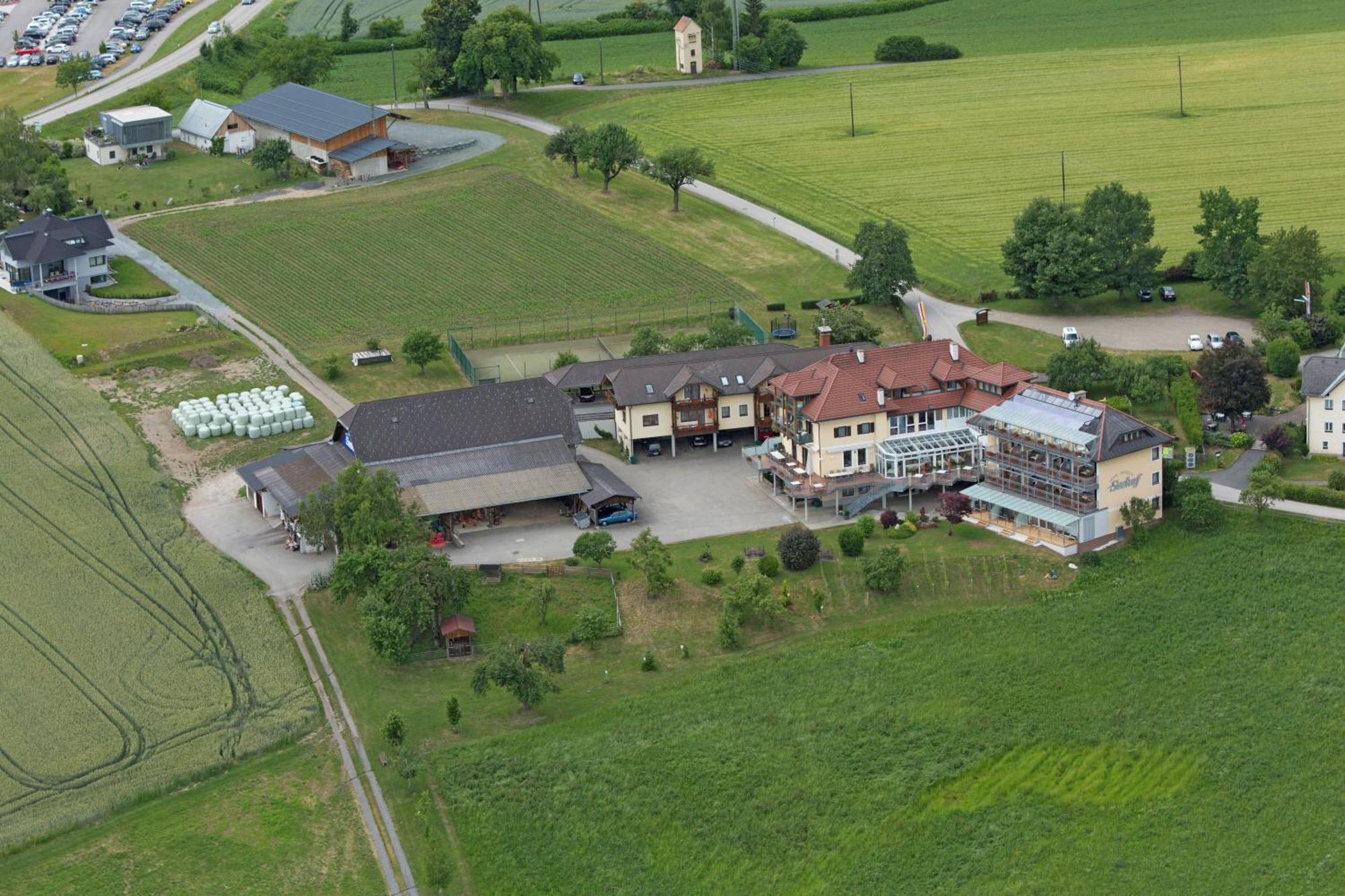 Hotel Seehof Sankt Georgen am Längsee Extérieur photo